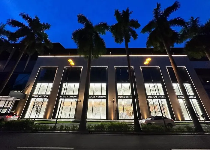 Stylish 100 Sqm 3br Loft Near Greenbelt Makati Apartment