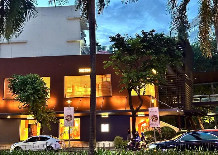 Stylish 100 Sqm 3br Loft Near Greenbelt Makati Manila