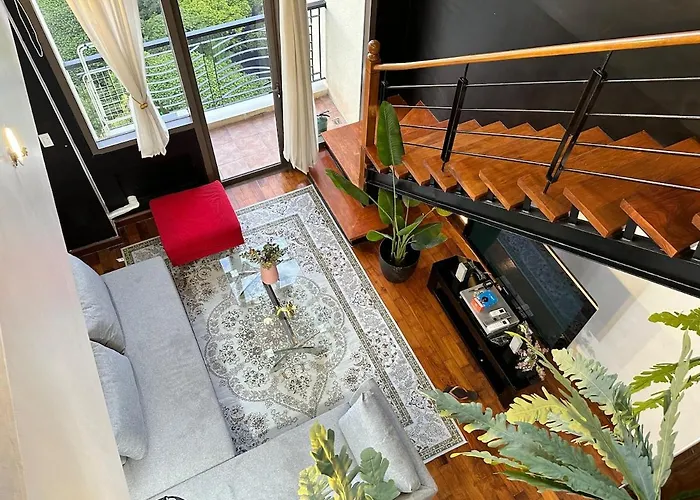 Stylish 100 Sqm 3br Loft Near Greenbelt Makati